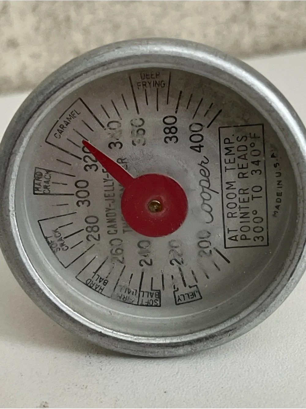 Cooper Stainless Steel 6.5 Inch Thermometer With Clip Deep Fryer Candy 200-400